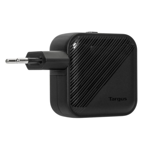 65 W GAN CHARGER MULTI PORT/WITH TRAVEL ADAPTERS 65 W GAN CHARGER MULTI PORT/WITH TRAVEL ADAPTERS