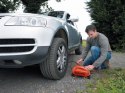 Kompresor samochodowy 12v 8,27bar