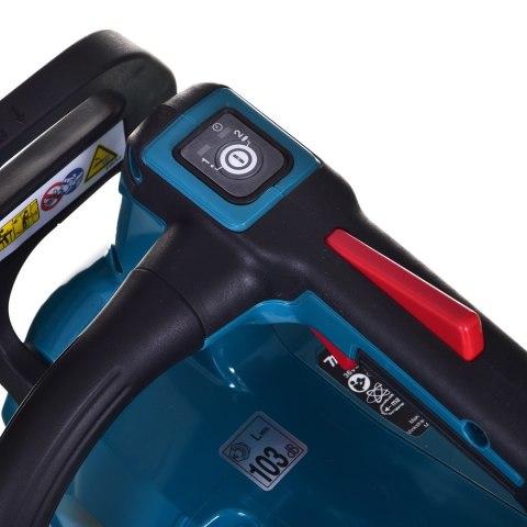 MAKITA PIŁA ŁAŃCUCHOWA 2x18V DUC306PT2B 30cm 2x5,0Ah MAKITA PIŁA ŁAŃCUCHOWA 2x18V DUC306PT2B 30cm 2x5,0Ah