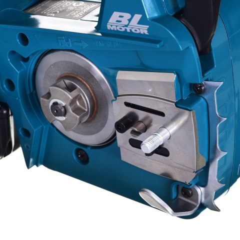 MAKITA PIŁA ŁAŃCUCHOWA 2x18V DUC306PT2B 30cm 2x5,0Ah MAKITA PIŁA ŁAŃCUCHOWA 2x18V DUC306PT2B 30cm 2x5,0Ah