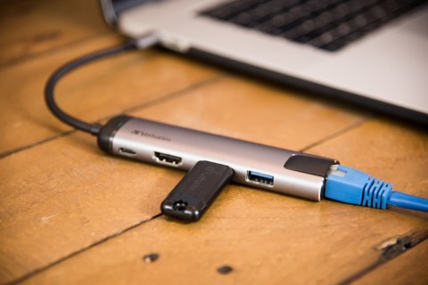 USB-C ADAPTER USB 3.1/USB 3.0 X2HDMI RJ45 USB-C ADAPTER USB 3.1/USB 3.0 X2HDMI RJ45