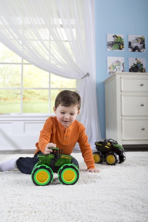 TOMY John Deere traktor Monster ?wiec.opony 46434 TOMY John Deere traktor Monster ?wiec.opony 46434