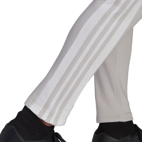 Spodnie męskie adidas Squadra 21 Sweat Pant jasnoszare GT6644 Spodnie męskie adidas Squadra 21 Sweat Pant jasnoszare GT6644