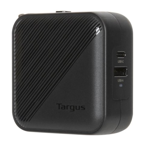 65 W GAN CHARGER MULTI PORT/WITH TRAVEL ADAPTERS 65 W GAN CHARGER MULTI PORT/WITH TRAVEL ADAPTERS