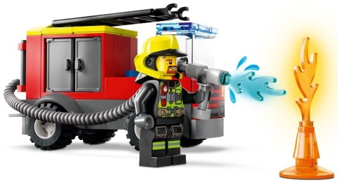 LEGO 60375 CITY Remiza strażacka i wóz strażacki p3 LEGO 60375 CITY Remiza strażacka i wóz strażacki p3