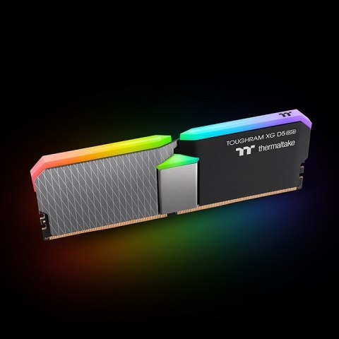 THERMALTAKE TOUGHRAM XG RGB DDR5 2X16GB 8000MHZ CL38 XMP3 BLACK RG33D516GX2-8000C38B THERMALTAKE TOUGHRAM XG RGB DDR5 2X16GB 8000MHZ CL38 XMP3 BLACK RG33D516GX2-8000C38B