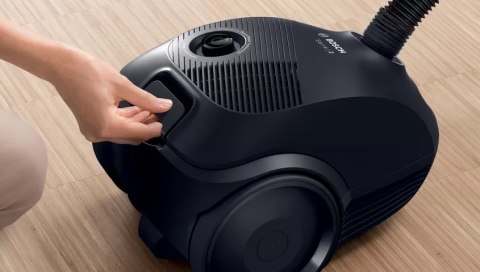 Bosch | BGBS2LB1 | Odkurzacz | W workach | Moc 600 W | Pojemność na kurz 3,5 L | Czarny Bosch | BGBS2LB1 | Odkurzacz | W workach | Moc 600 W | Pojemność na kurz 3,5 L | Czarny