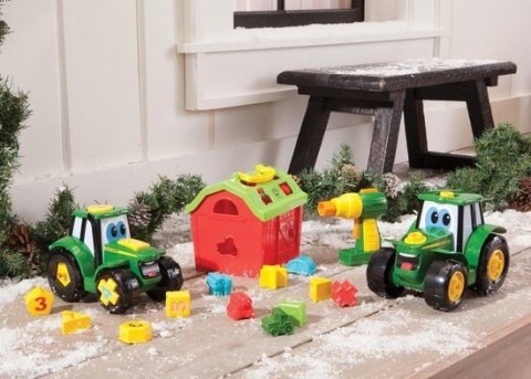 TOMY John Deere Zbuduj traktor Johnny 46655/4 TOMY John Deere Zbuduj traktor Johnny 46655/4