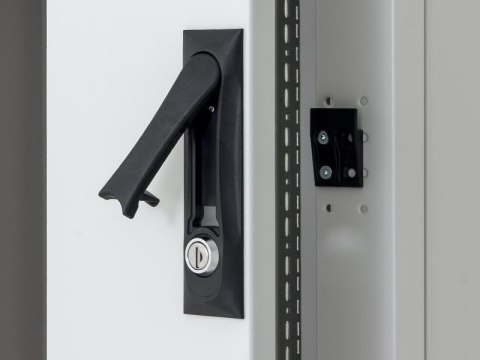 TRITON SZAFA 19" 42U 600X800 NEW RMA-42-C68-CAX-N1 TRITON SZAFA 19" 42U 600X800 NEW RMA-42-C68-CAX-N1