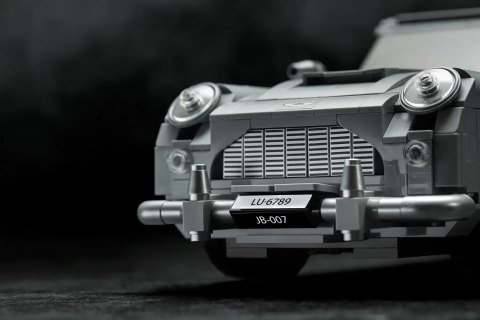 LEGO Creator Expert - James Bond Aston Martin DB5 LEGO Creator Expert - James Bond Aston Martin DB5