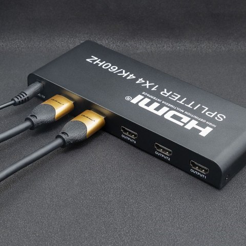 QOLTEC ROZDZIELACZ SPLITTER 4XHDMI 4KX2K | 6GB/S | 60HZ QOLTEC ROZDZIELACZ SPLITTER 4XHDMI 4KX2K | 6GB/S | 60HZ