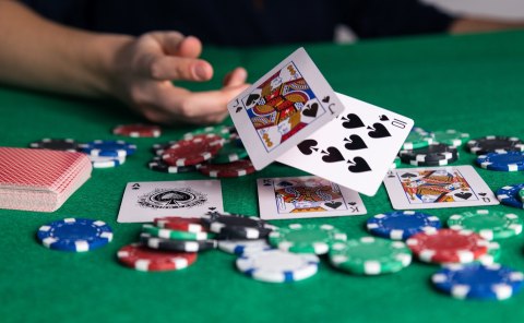 Zestaw do pokera 300 żetonów Zestaw do pokera 300 żetonów