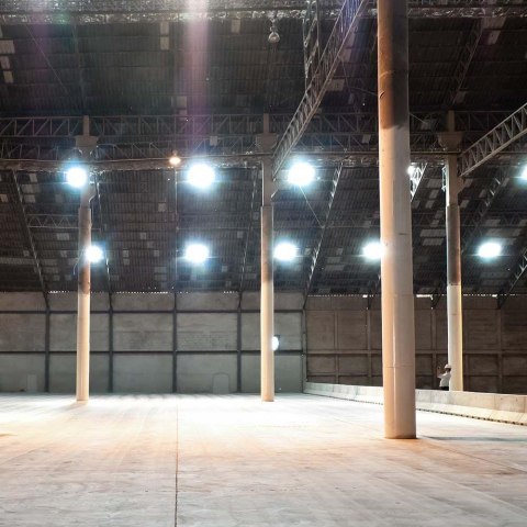 Oprawa LED High Bay V-TAC 150W 110st 120Lm/W IP65 VT-92150 6500K 15300lm Oprawa LED High Bay V-TAC 150W 110st 120Lm/W IP65 VT-92150 6500K 15300lm