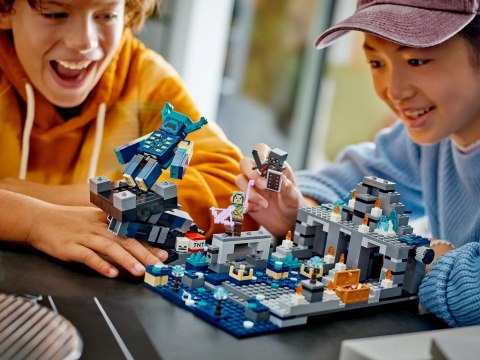 LEGO 21246 - Minecraft The Deep Dark Battle LEGO 21246 - Minecraft The Deep Dark Battle