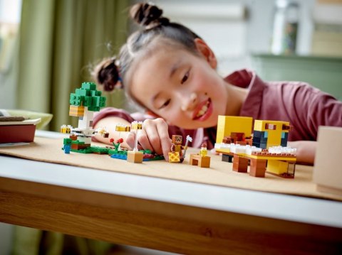 LEGO Minecraft 21241 Pszczeli ul LEGO Minecraft 21241 Pszczeli ul