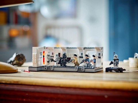 LEGO Star Wars 75387 Wejście na pokład statku kosmicznego Tantive IV LEGO Star Wars 75387 Wejście na pokład statku kosmicznego Tantive IV