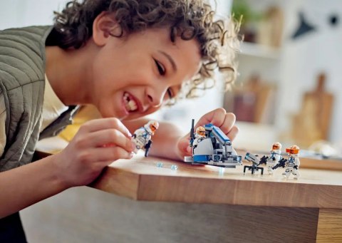 LEGO Star Wars TM 75359 Zestaw bitewny z 332. oddziałem klonów Ahsoki LEGO Star Wars TM 75359 Zestaw bitewny z 332. oddziałem klonów Ahsoki
