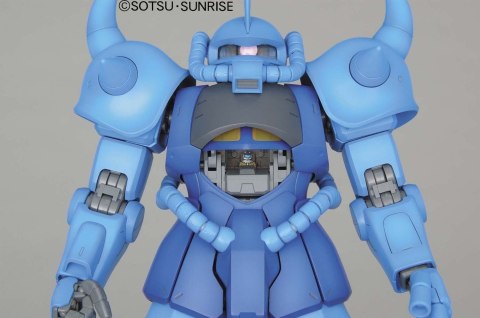 MG 1/100 MS-07B GOUF VER. 2.0 MG 1/100 MS-07B GOUF VER. 2.0