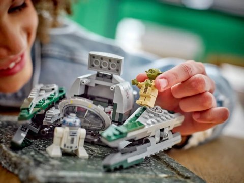LEGO Star Wars TM 75360 Jedi Starfighter Yody LEGO Star Wars TM 75360 Jedi Starfighter Yody