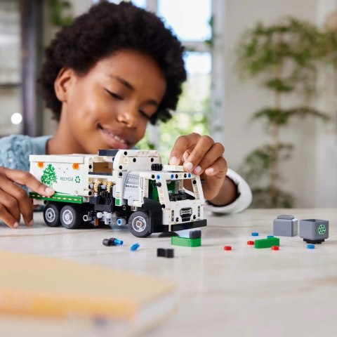 LEGO TECHNIC 42167 Śmieciarka Mack® LR Electric LEGO TECHNIC 42167 Śmieciarka Mack® LR Electric