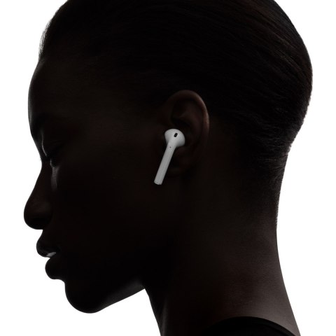 Słuchawki bezprzewodowe Apple AirPods 2019 MV7N2ZM/A (kolor biały) (WYPRZEDAŻ) Słuchawki bezprzewodowe Apple AirPods 2019 MV7N2ZM/A (kolor biały) (WYPRZEDAŻ)