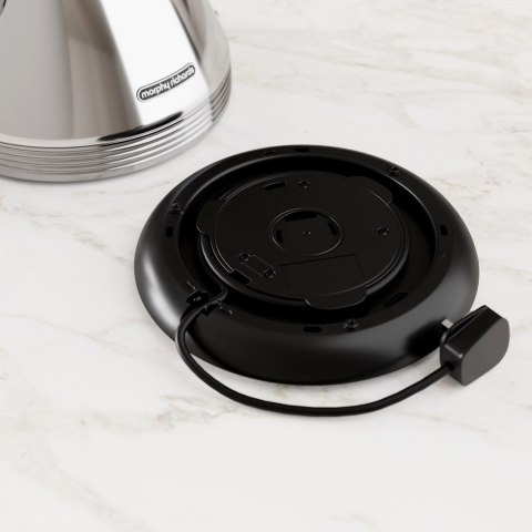 Czajnik Morphy Richards Venture Retro Pyramid chrom Czajnik Morphy Richards Venture Retro Pyramid chrom