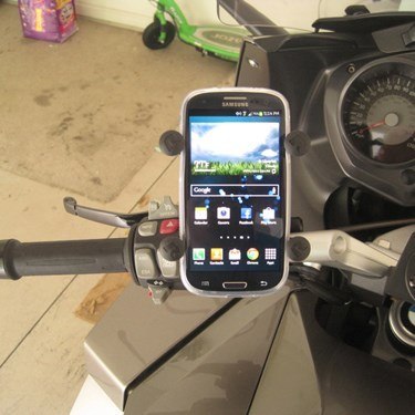 RAM MOUNT Uchwyt X-Grip™ montowany do kierownicy RAM-B-149Z-UN7U RAM MOUNT Uchwyt X-Grip™ montowany do kierownicy RAM-B-149Z-UN7U