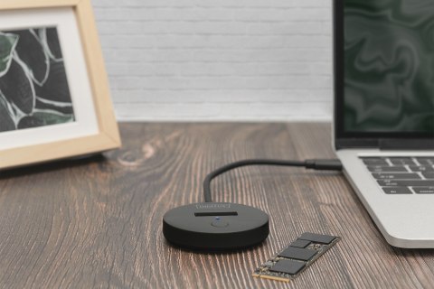 DIGITUS STACJA DOKUJĄCA DO SSD M.2 NVME/SATA USB-C 3.2 GEN2 10GBPS MAKS. 4 TB CZARNA DA-71547 DIGITUS STACJA DOKUJĄCA DO SSD M.2 NVME/SATA USB-C 3.2 GEN2 10GBPS MAKS. 4 TB CZARNA DA-71547