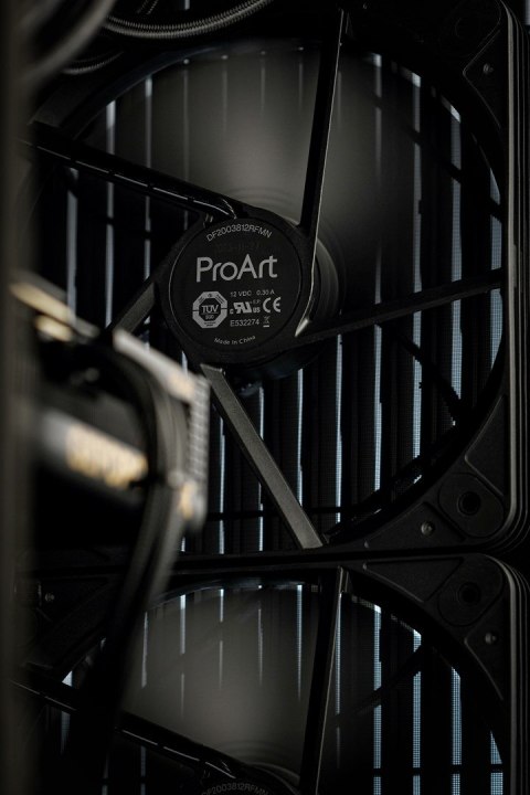 Actina Maestro PBA 7900X/32B/2TB/RTX4070TiS/850W Actina Maestro PBA 7900X/32B/2TB/RTX4070TiS/850W