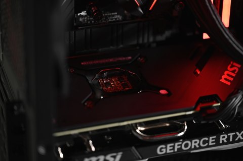 Actina PBM 7700X/32GB/1TB/RX7800XT/750W Actina PBM 7700X/32GB/1TB/RX7800XT/750W