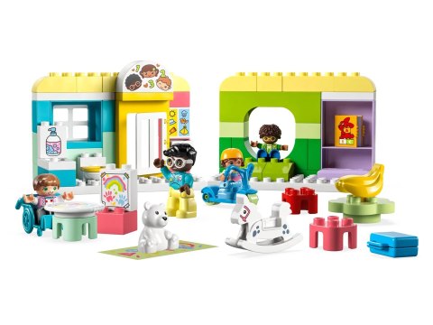 LEGO DUPLO Town 10992 Dzień z życia w żłobku LEGO DUPLO Town 10992 Dzień z życia w żłobku