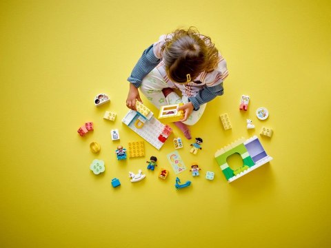 LEGO DUPLO Town 10992 Dzień z życia w żłobku LEGO DUPLO Town 10992 Dzień z życia w żłobku