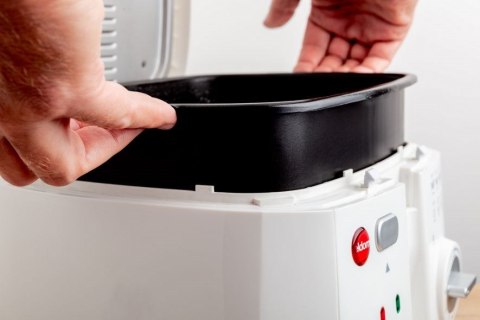 Frytownica ELDOM FR18 (2,5 l; 0,5 kg; 1800W; kolor biały) Frytownica ELDOM FR18 (2,5 l; 0,5 kg; 1800W; kolor biały)