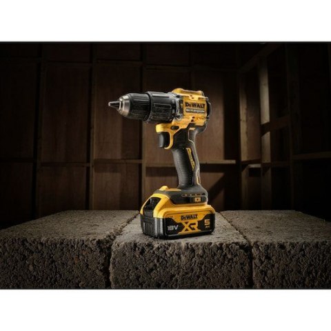 WIERTARKO-WKRĘT.UDAR DCD100YP2T 2X5Ah DEWALT WIERTARKO-WKRĘT.UDAR DCD100YP2T 2X5Ah DEWALT