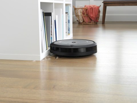 Robot sprzątający iRobot Roomba i1+ (i1556) Robot sprzątający iRobot Roomba i1+ (i1556)