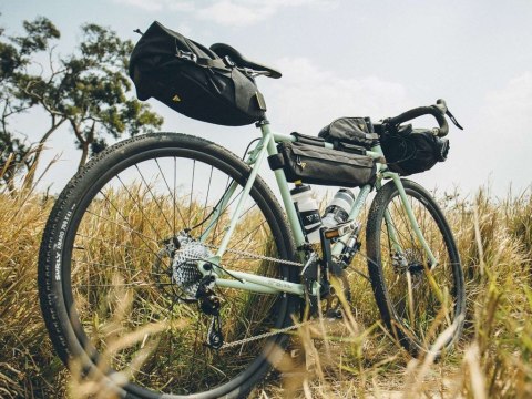 Torba rowerowa podsiodłowa TOPEAK BACKLOADER black (15 litrów) Torba rowerowa podsiodłowa TOPEAK BACKLOADER black (15 litrów)