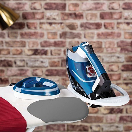 Żelazko bezprzewodowe RUSSELL HOBBS 26020-56 Żelazko bezprzewodowe RUSSELL HOBBS 26020-56