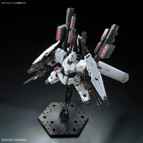 Figurka kolekcjonerska BANDAI RG 1/144 FULL ARMOR UNICORN GUNDAM Figurka kolekcjonerska BANDAI RG 1/144 FULL ARMOR UNICORN GUNDAM