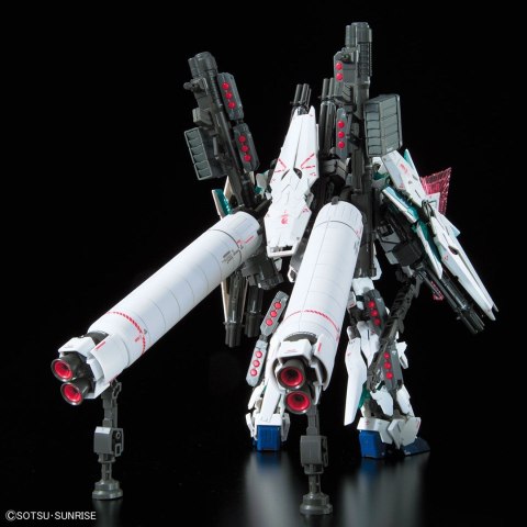 Figurka kolekcjonerska BANDAI RG 1/144 FULL ARMOR UNICORN GUNDAM Figurka kolekcjonerska BANDAI RG 1/144 FULL ARMOR UNICORN GUNDAM