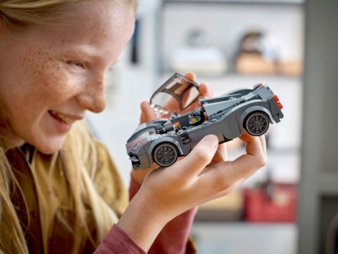 LEGO Speed Champions 76915 Pagani Utopia LEGO Speed Champions 76915 Pagani Utopia