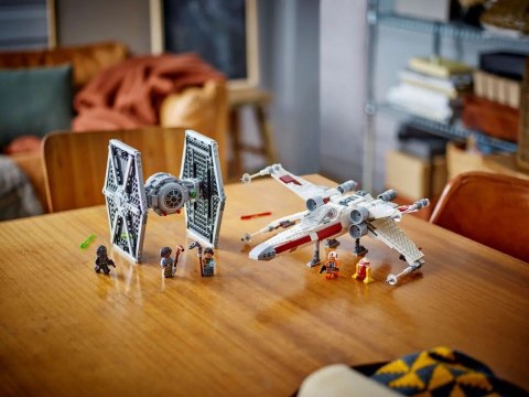 LEGO Star Wars 75393 LEGO Star Wars 75393