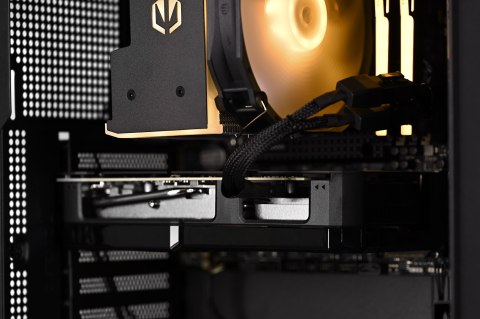 Actina EXPOSE 7600/32GB/1TB/RTX4070TIS/750W Actina EXPOSE 7600/32GB/1TB/RTX4070TIS/750W