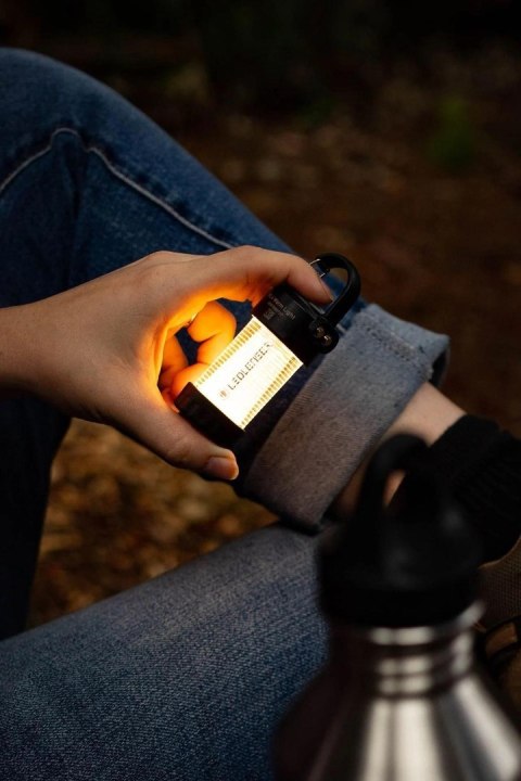 Latarka Ledlenser ML4 camping Warm Latarka Ledlenser ML4 camping Warm
