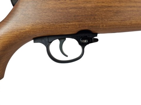 Karabinek wiatrówka BEEMAN CHIEF II PLUS z regulatorem PCP-drewno k.4,5 mm Ekp Karabinek wiatrówka BEEMAN CHIEF II PLUS z regulatorem PCP-drewno k.4,5 mm Ekp