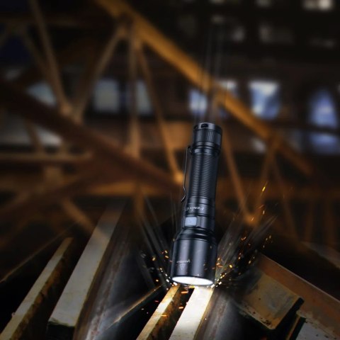 Latarka diodowa Fenix C7 Latarka diodowa Fenix C7
