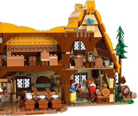 LEGO 43242 Disney Chatka Królewny Śnieżki i siedmiu krasnoludków LEGO 43242 Disney Chatka Królewny Śnieżki i siedmiu krasnoludków