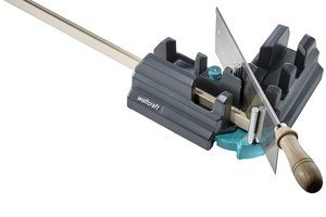 Zestaw Wolfcraft do docinania i montażu listew przypodłogowych Zestaw Wolfcraft do docinania i montażu listew przypodłogowych