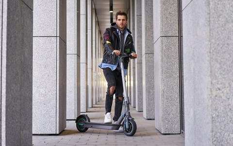 Hulajnoga elektryczna Motus Scooty 10" 2023 (WYPRZEDAŻ) Hulajnoga elektryczna Motus Scooty 10" 2023 (WYPRZEDAŻ)