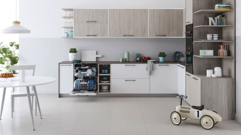 Zmywarka do zabudowy INDESIT DIO 3C24 AC E Zmywarka do zabudowy INDESIT DIO 3C24 AC E