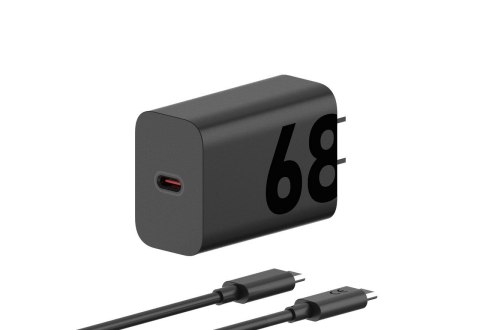 Motorola TurboPower 68W Wall Charger, 1m C-C cable, Black Motorola TurboPower 68W Wall Charger, 1m C-C cable, Black